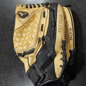 Mizuno Prospect 11.5 inch Glove
